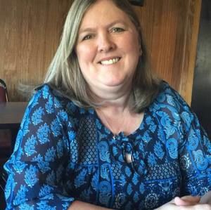 Meet your Posher, Debbie